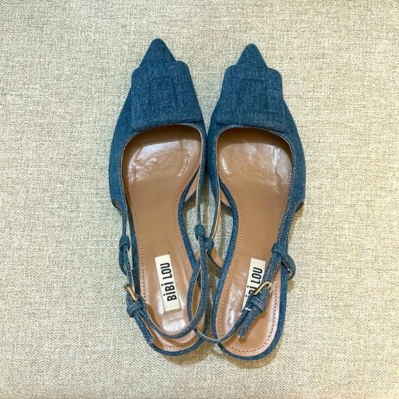 Anthropologie Shoes - Gorgeous denim BIBI LOU anthro denim buckle kitten heels sz9